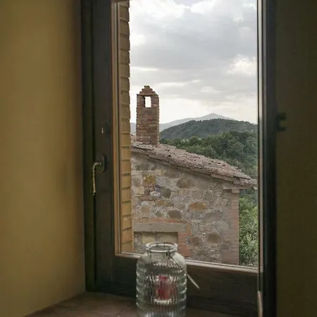 Сasa de vacaciones La Dimora Di Nonno Pietro Allerona