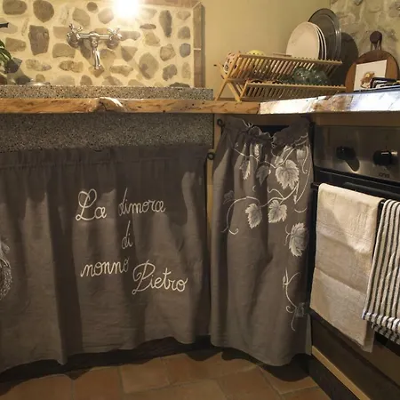 Сasa de vacaciones La Dimora Di Nonno Pietro